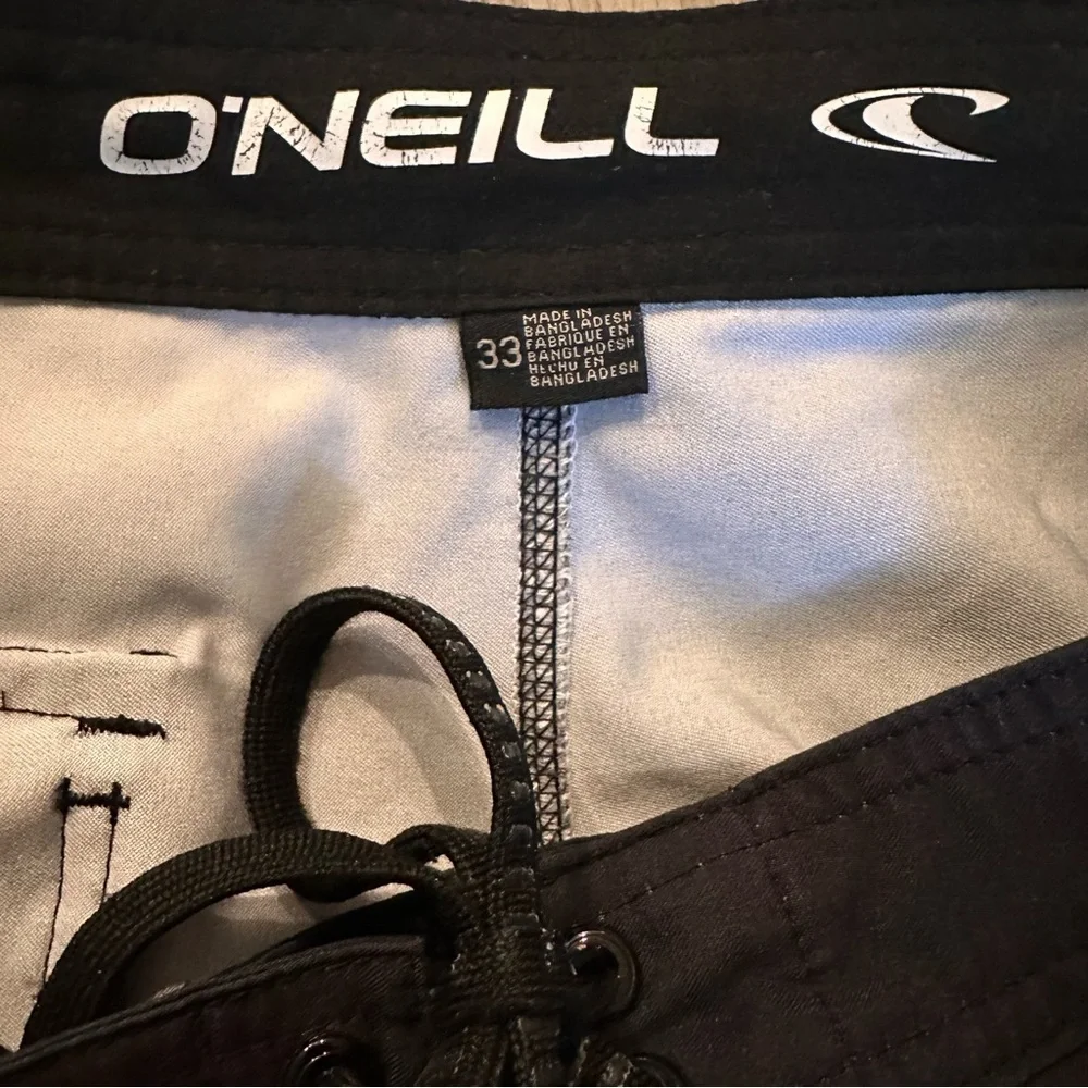 O'Neill Men's Gradient Swim Shorts - Black, Grey and light green
